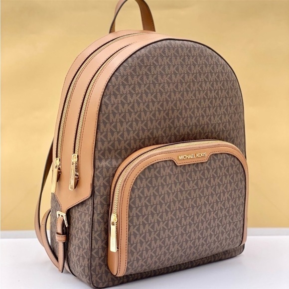 Michael Kors Large Jaycee Backpack Brown - Picture 1 of 11